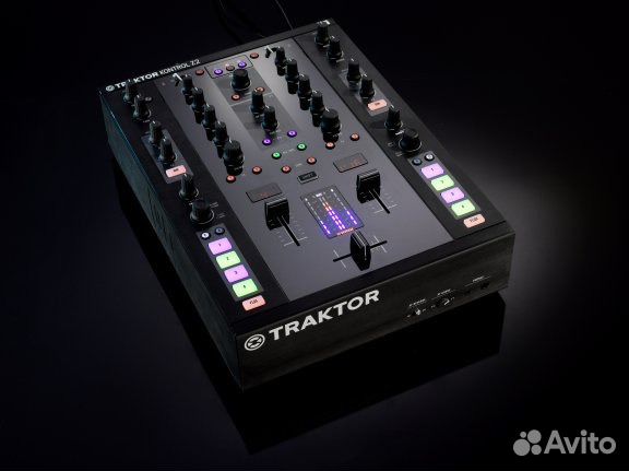 Native Instruments Traktor Kontrol Z2 новый