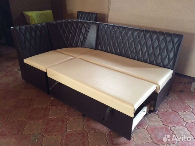 Кухонный угловой диван, со спальным местом