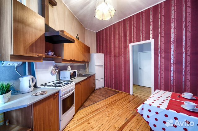 1-к квартира, 60 м², 2/4 эт.