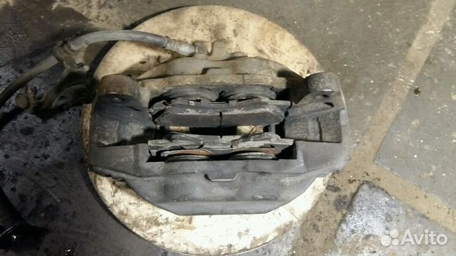 Суппорт правый передний toyota land cruiser 200 Суппорт правый передний toyota land cruiser 200