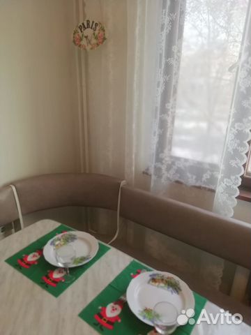 2-к квартира, 55 м², 2/4 эт.