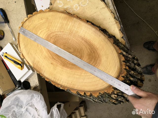 Косой спил ясеня Косой спил ясеня