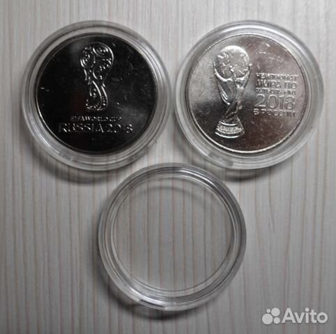 Монеты чм 2018, эмблема и кубок Монеты чм 2018, эмблема и кубок