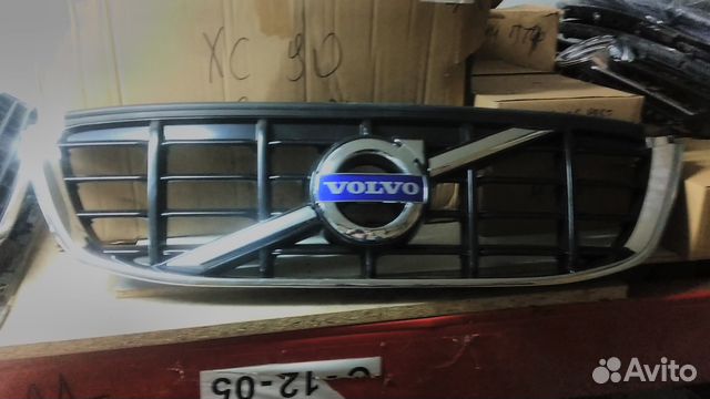 Решетка радиатора volvo xc60 xc 60 дорестайлинг Решетка радиатора volvo xc60 xc 60 дорестайлинг