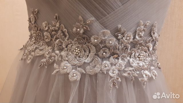 Платье на выпускной вечер Платье на выпускной вечер