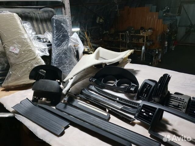 Пластик салона Infiniti M Y50 3.5 280 Л.С 2007 Пластик салона Infiniti M Y50 3.5 280 Л.С 2007