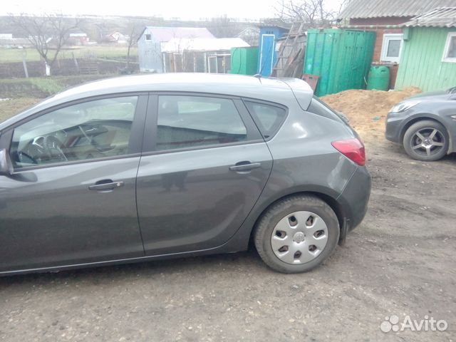 Opel Astra 1.6 МТ, 2011, 150 000 км