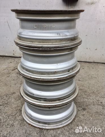 Диски штампованные R13 4x98 на ваз 2107, 2108 и др Диски штампованные R13 4x98 на ваз 2107, 2108 и др
