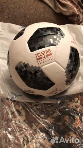 Футбольные мячи