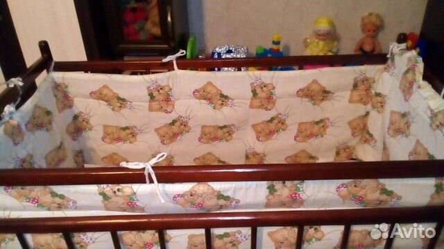 Бортик в кроватку