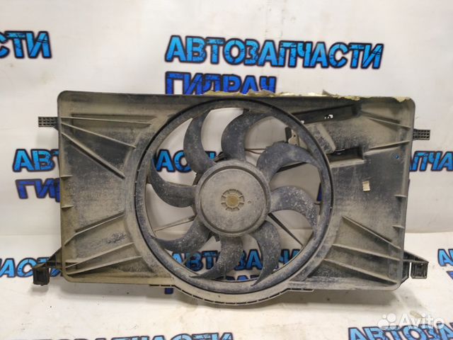 Вентилятор радиатора Ford Focus 3 HB 0130308447 11
