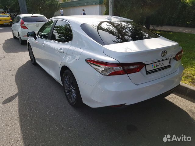 Toyota Camry 2.0 AT, 2018, 8 900 км