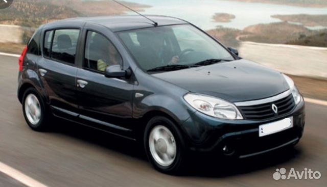 Reno Sandero 2007-2014 г. по запчастям