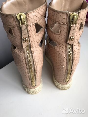 Кеды Casadei на танкетке