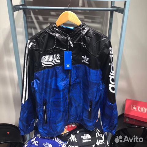 Ветровка Adidas Ветровка Adidas