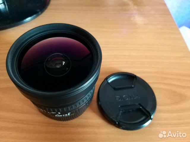 Объектив Sigma AF 8mm f/3.5 EX DG Circular Fisheye