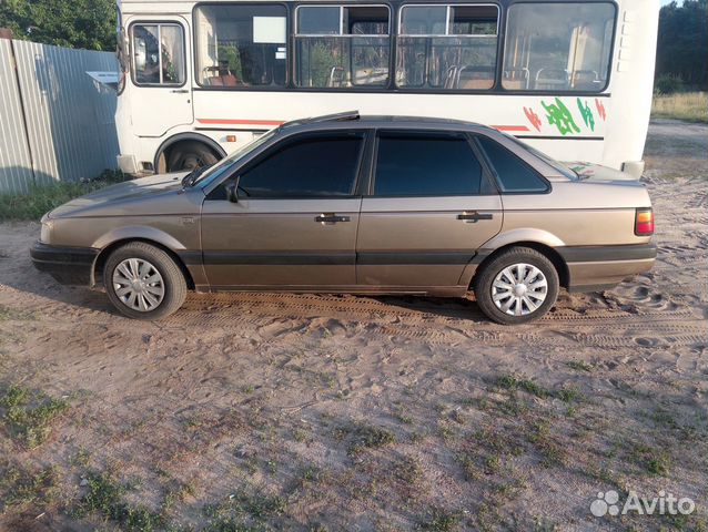 Volkswagen Passat 1.8 МТ, 1988, 293 855 км