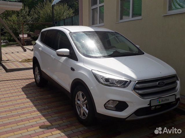 Ford Kuga 2.5 AT, 2018, 4 900 км