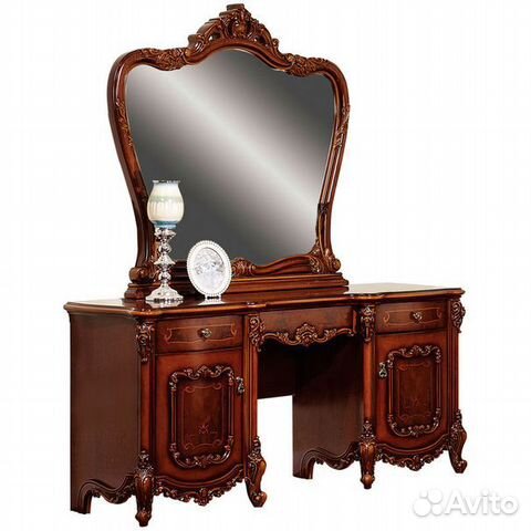 Стол туалетный Стол туалетный