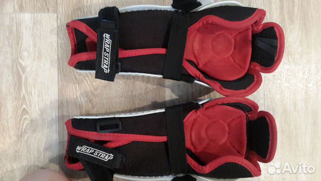 Щитки хоккейные Bauer vapor размер 9