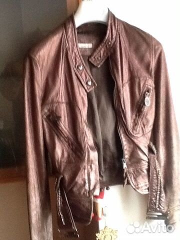 Кожаная куртка 42-44р фирма pinko Кожаная куртка 42-44р фирма pinko