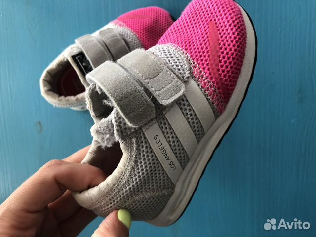 Кроссовки для девочки adidas Кроссовки для девочки adidas