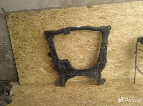 Подрамник Honda CRV 4