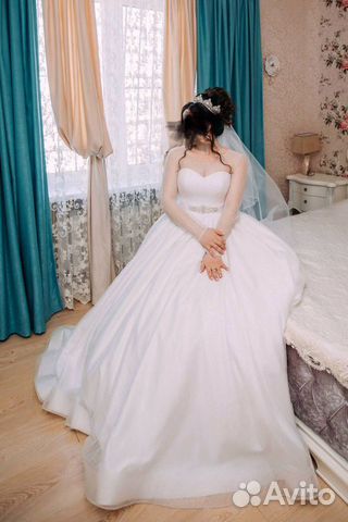 Платье свадебное