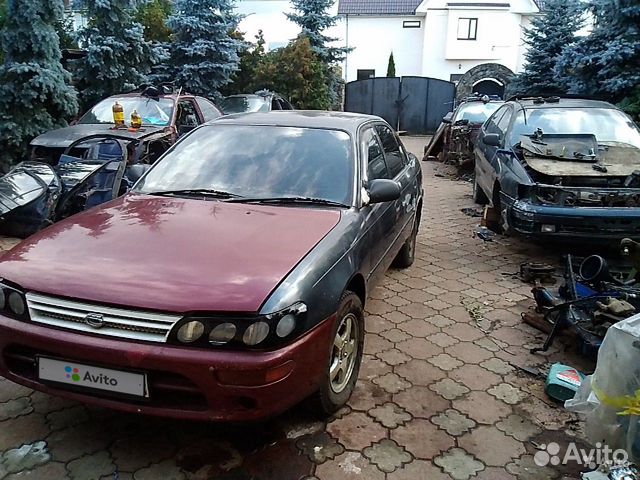 Toyota Corolla 1.6 AT, 1994, битый, 222 225 км