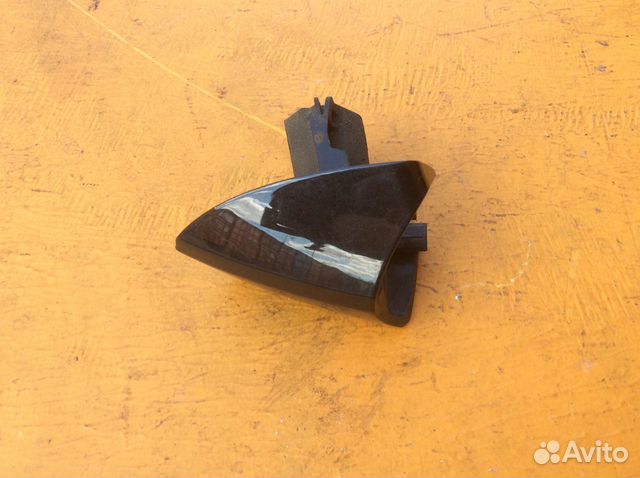 Уголок ручки двери Mercedes w204 W207 w212 C E