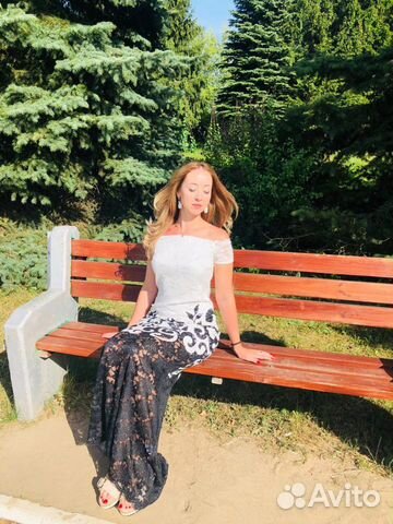 Платье с кружевом Платье с кружевом