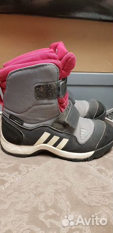 Зимние ботинки adidas р.32 Зимние ботинки adidas р.32