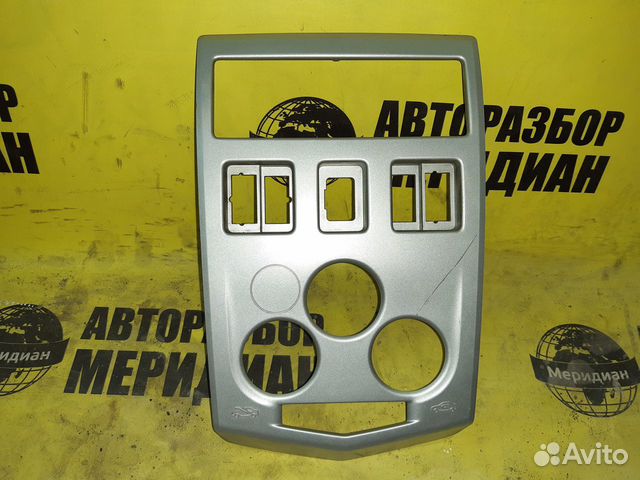 Консоль центральная Рено логан Консоль центральная Рено логан