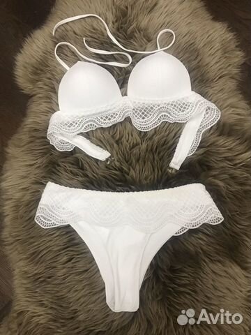 Белый купальник новый