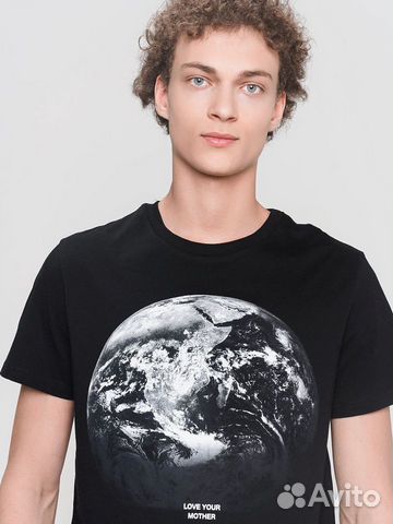 Футболка Love Your Mother Earth новая Футболка Love Your Mother Earth новая