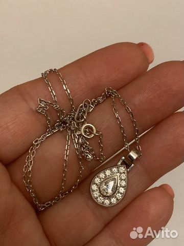 Золотое колье с бриллиантами