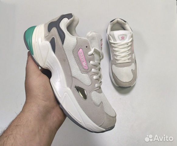 Кроссовки adidas falcon Кроссовки adidas falcon