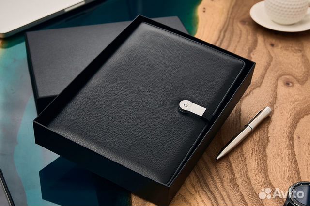 Ежедневник с Powerbank 10000mA Ежедневник с Powerbank 10000mA