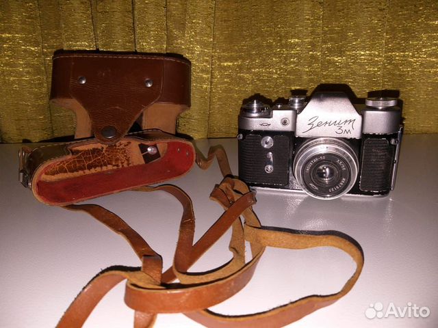 Ретро фотоаппарат Зенит 3М Ретро фотоаппарат Зенит 3М