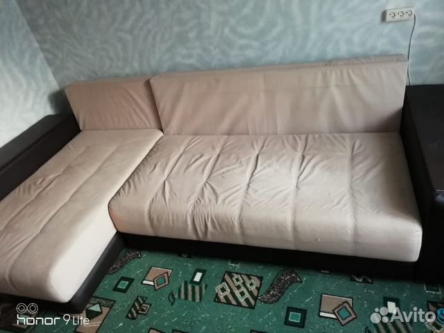 Диван