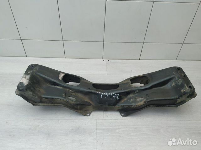 Подрамник передний 20101XA00A Subaru Tribeca B9
