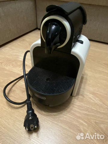 Капсульная кофемашина DeLonghi EN97.W Nespresso