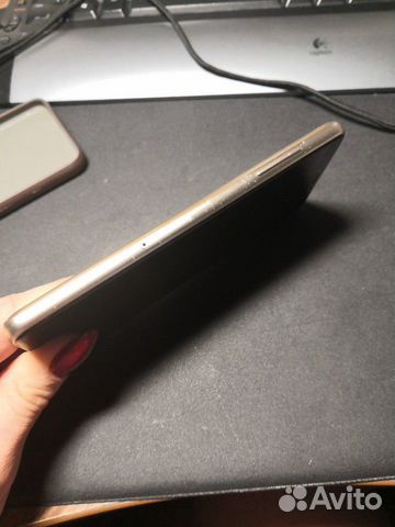 Телефон SAMSUNG A8 2018