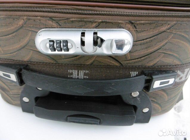 Чемодан Чемодан