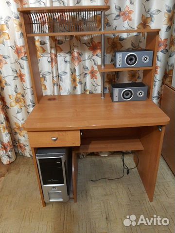 Компьютерный стол Компьютерный стол