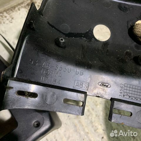 Кожух рулевой колонки Ford Escort