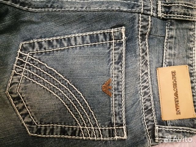 Джинсы Emporio Armani Джинсы Emporio Armani