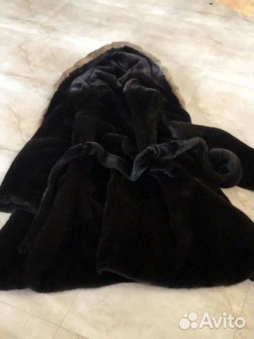 Шуба норковая с капюшоном «кобра»из соболя Шуба норковая с капюшоном «кобра»из соболя