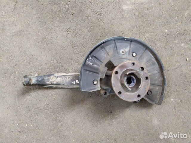 Кулак поворотный передний левый Volkswagen Touareg Кулак поворотный передний левый Volkswagen Touareg