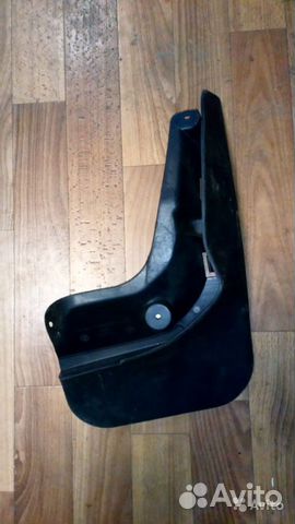 Брызговик задний Ford Focus 3 Брызговик задний Ford Focus 3